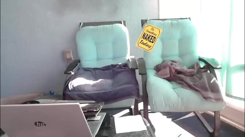 smallpenisbigtongue Cam Model Chat December 28, 2025