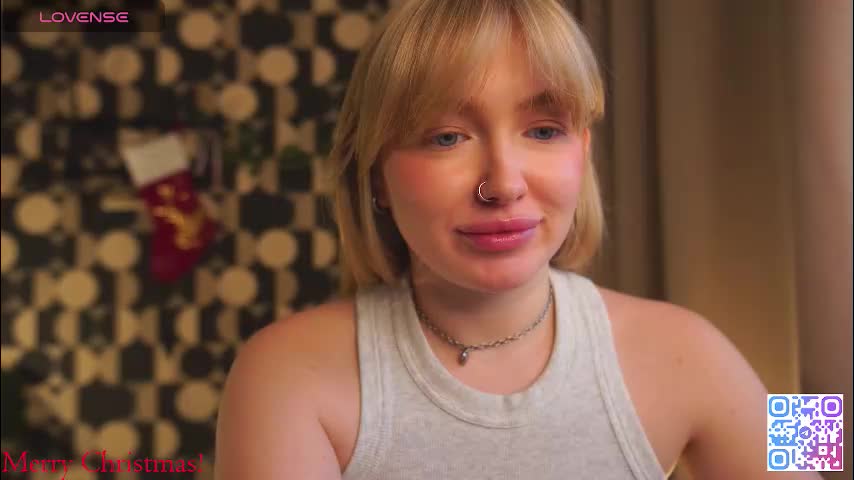 charming_daisy Cam Model Chat December 28, 2025