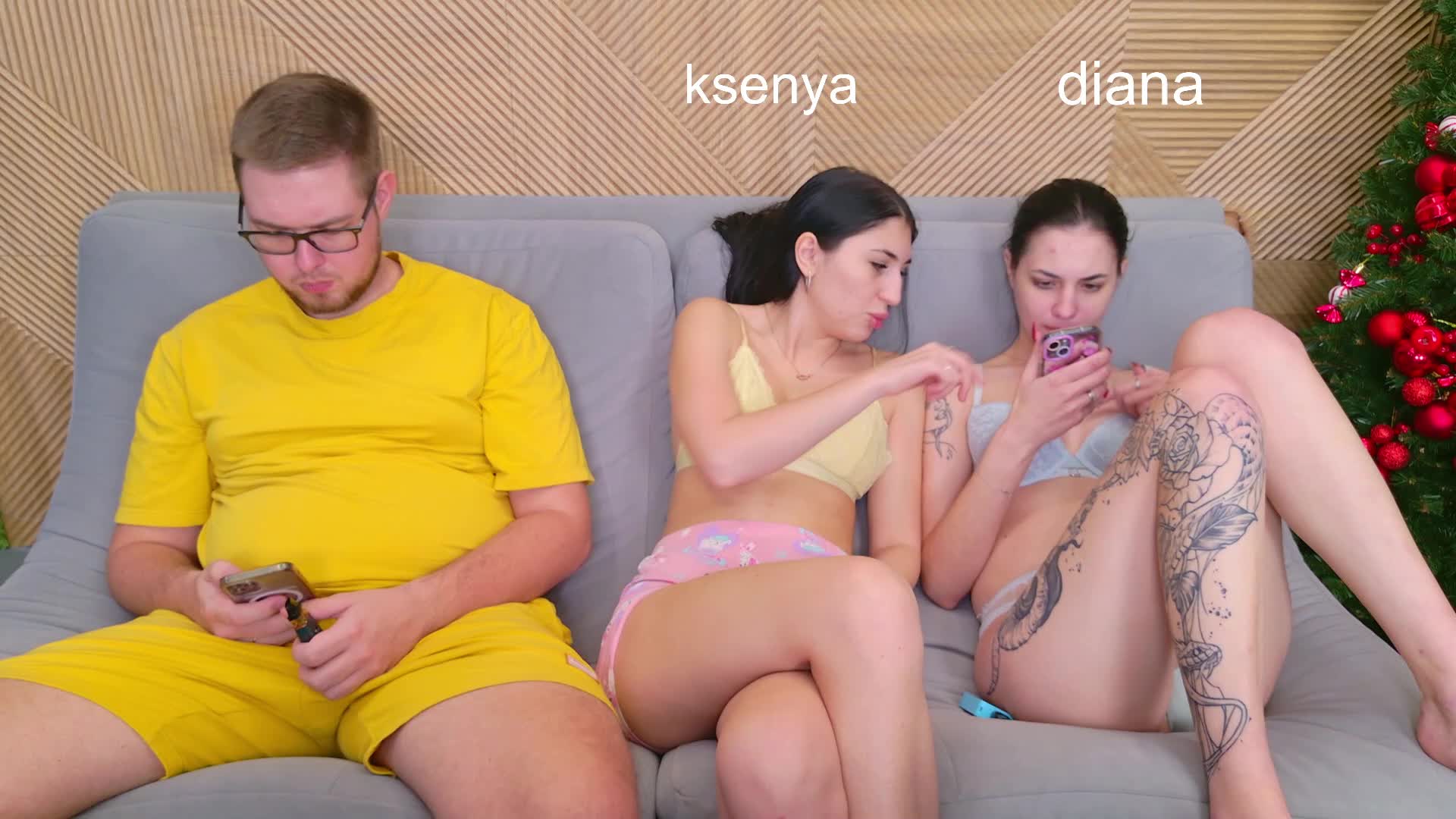 WebcamSlut Cam Model Chat December 28, 2025