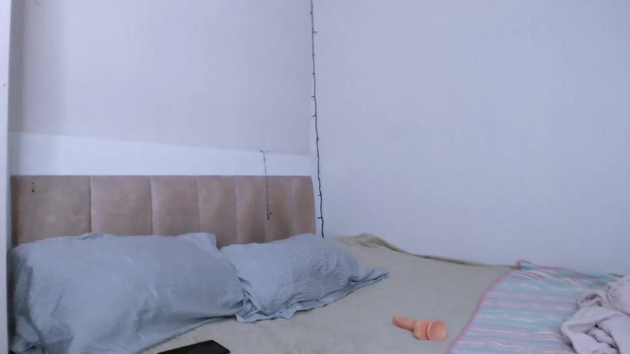 Pizda-Drozda Cam Model Chat December 28, 2025