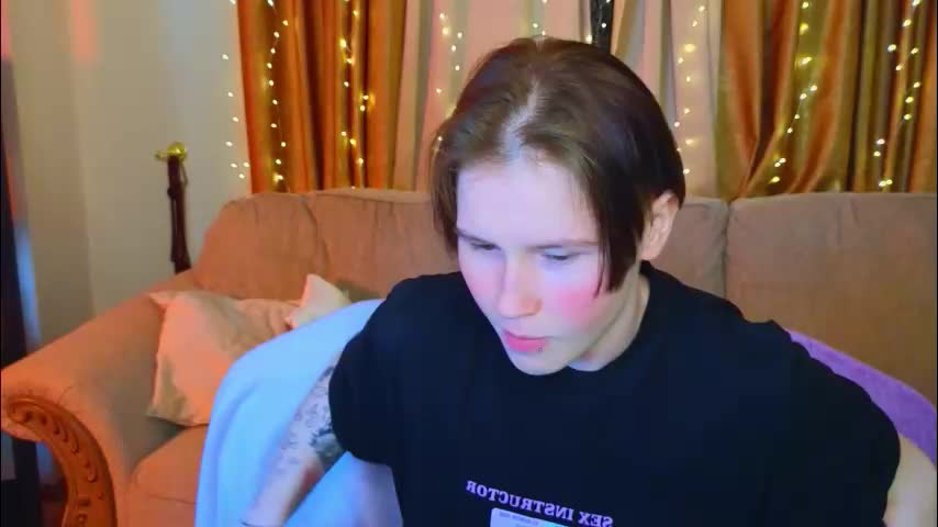 berry_assortment Cam Model Chat December 29, 2025