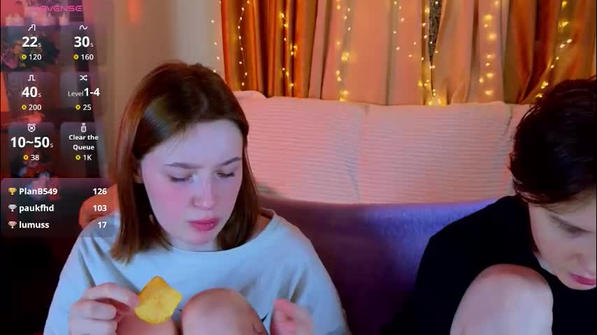 berry_assortment Cam Model Chat December 29, 2025