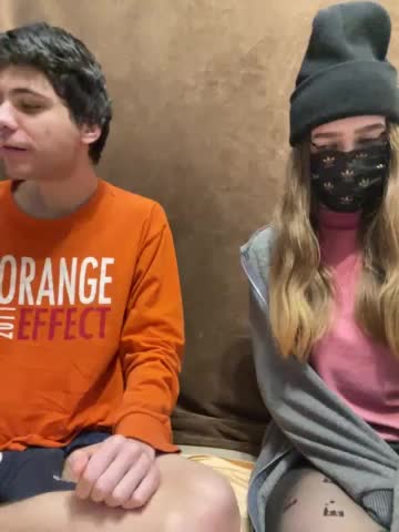 zaebokroom999 Cam Model Chat December 29, 2025