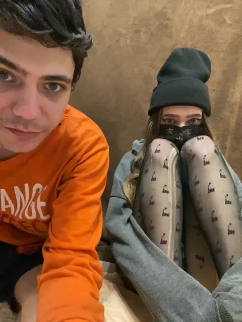 zaebokroom999 Cam Model Chat December 29, 2025