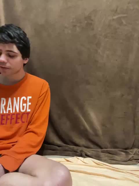 zaebokroom999 Cam Model Chat December 29, 2025