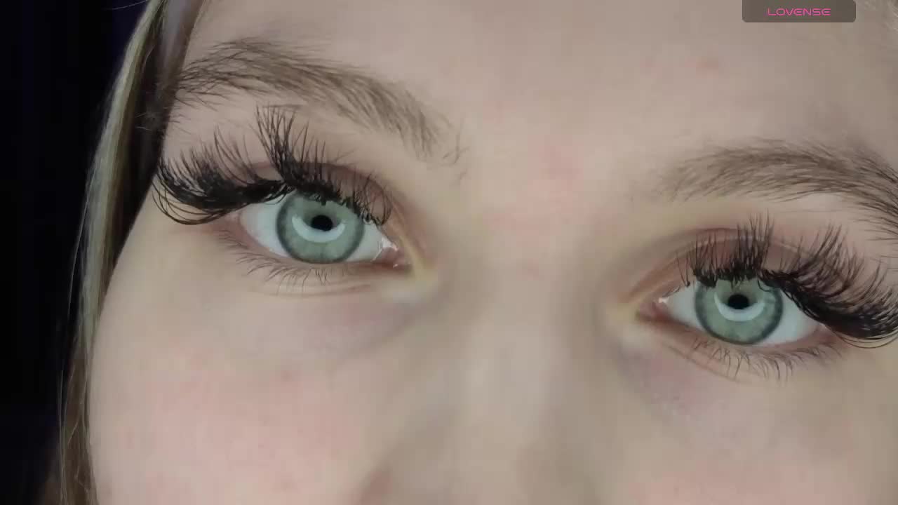 TianaFlower Cam Model Chat December 29, 2025