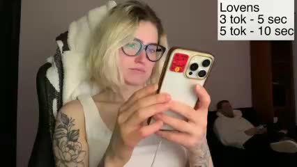 Sexy-Sweets Cam Model Chat December 29, 2025