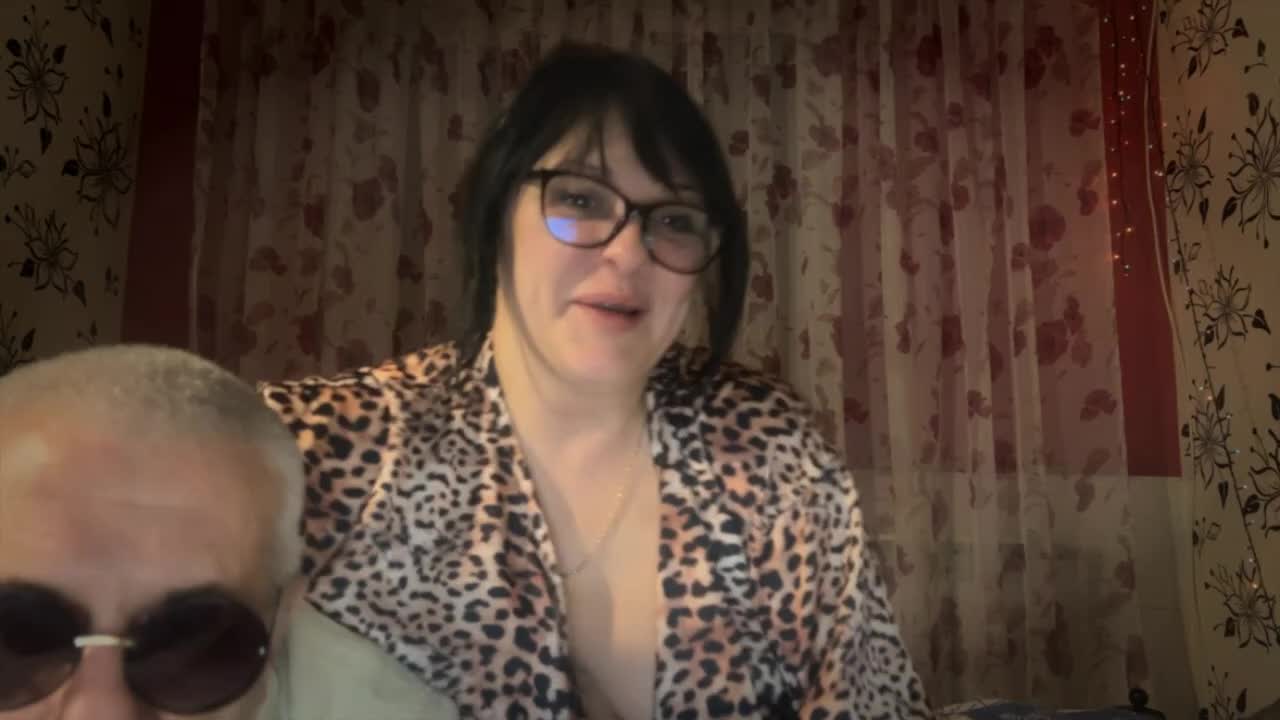 StellarTeam Cam Model Chat December 29, 2025