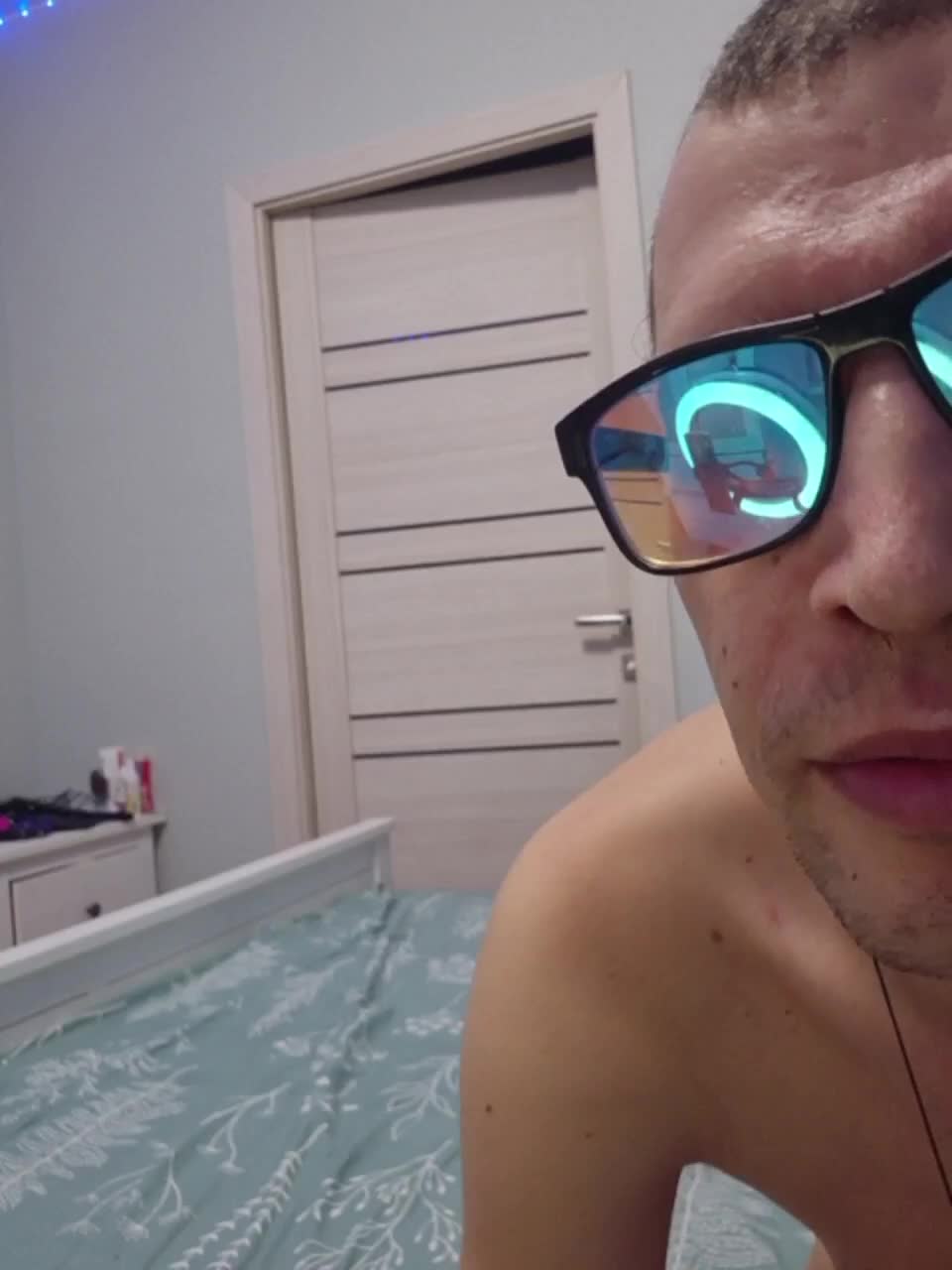 VCHELSIV Cam Model Chat December 29, 2025