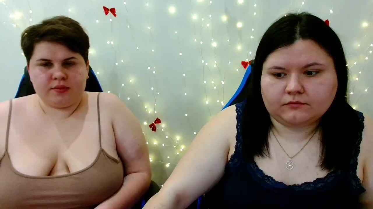 BeckyAndEllen Cam Model Chat December 29, 2025