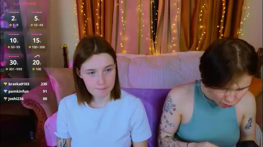 berry_assortment Cam Model Chat December 30, 2025