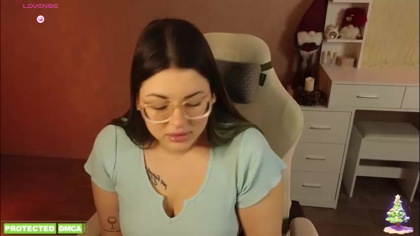 sunflower0907 Cam Model Chat December 30, 2025