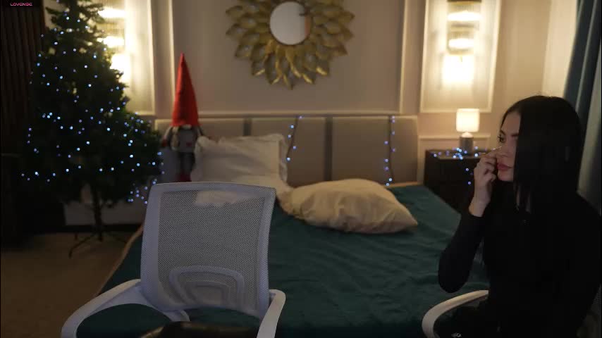 bright_diamonds_054 Cam Model Chat December 30, 2025