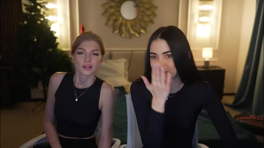 bright_diamonds_054 Cam Model Chat December 30, 2025