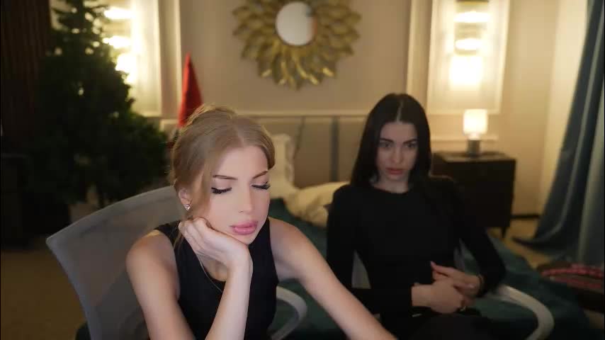 bright_diamonds_054 Cam Model Chat December 30, 2025