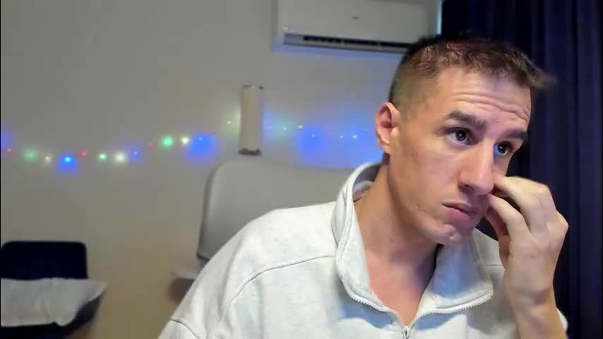 axl_fx Cam Model Chat December 30, 2025