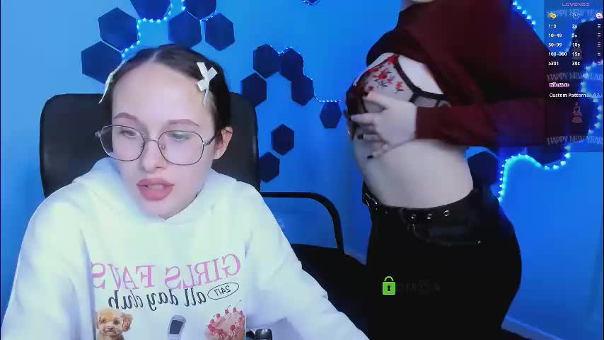 mona_cloud Cam Model Chat December 30, 2025