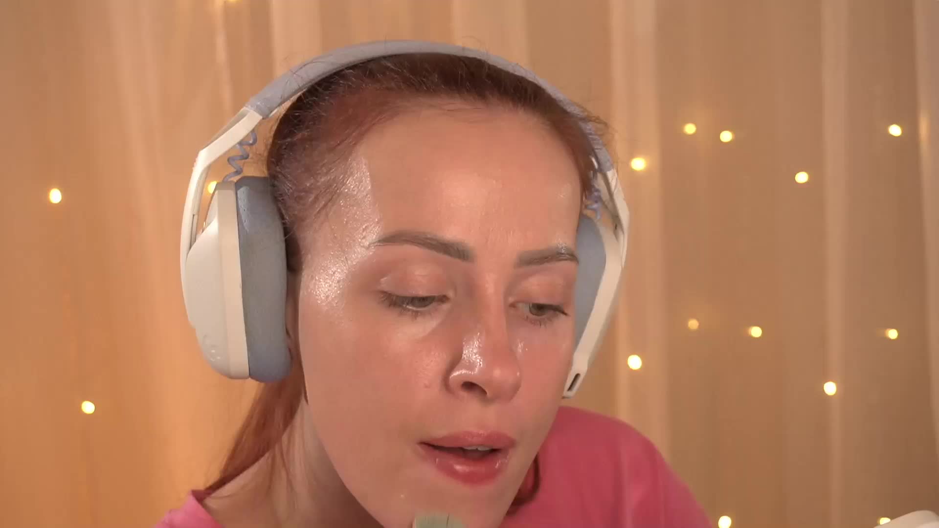 PONI_DI Cam Model Chat December 30, 2025