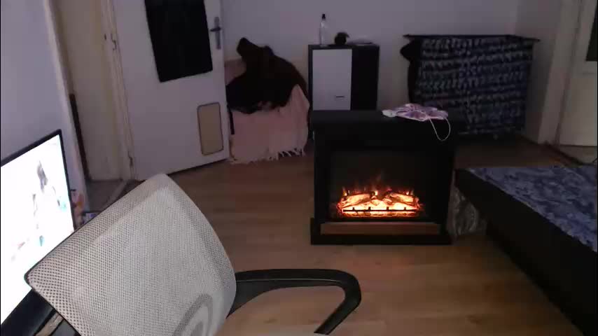 aliens4twenty Cam Model Chat December 30, 2025