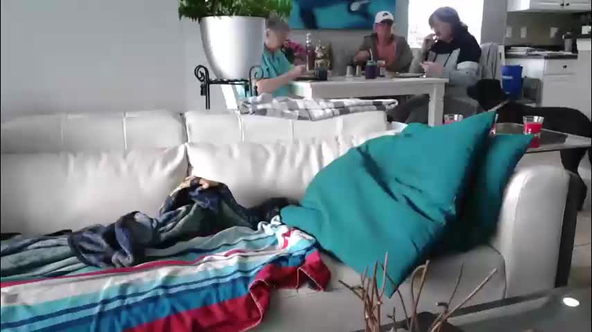 smallpenisbigtongue Cam Model Chat December 30, 2025