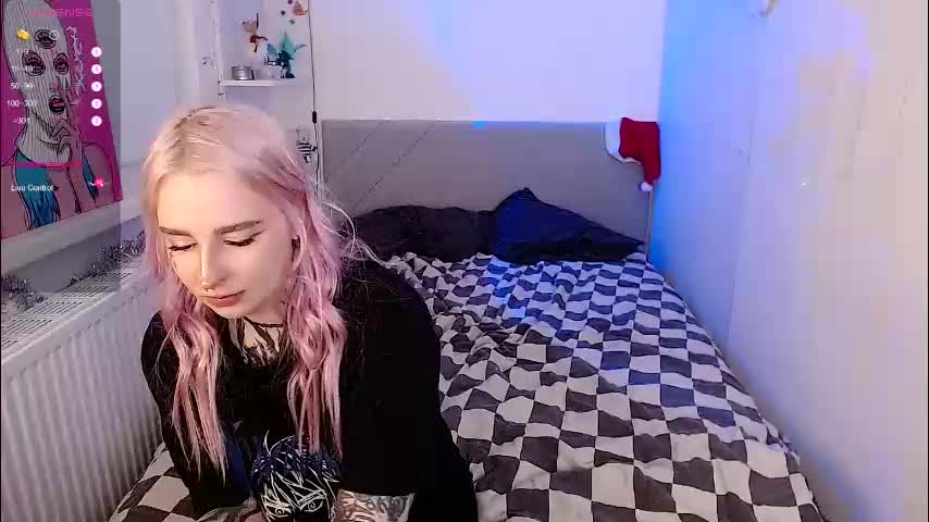 degradat1on Cam Model Chat December 30, 2025