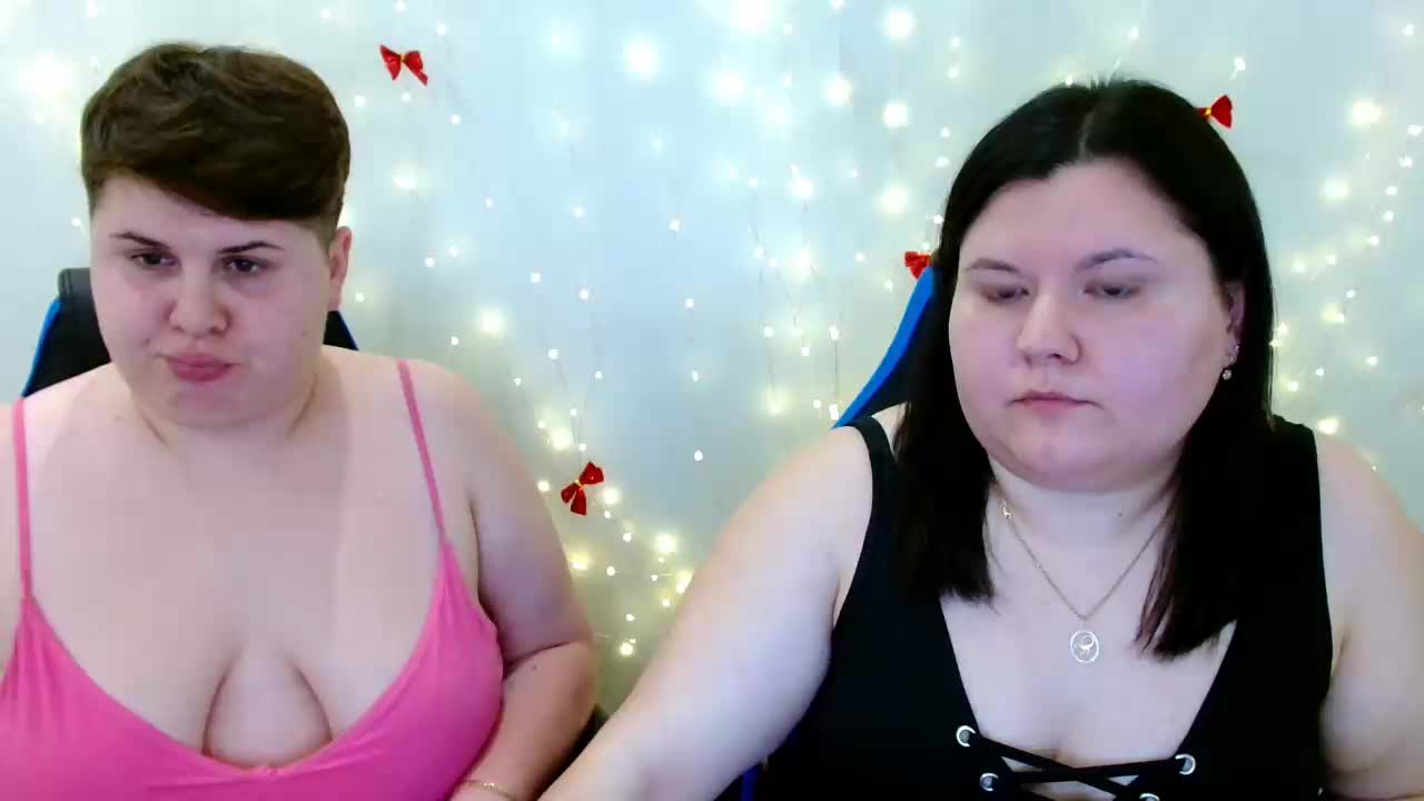 BeckyAndEllen Cam Model Chat December 31, 2025