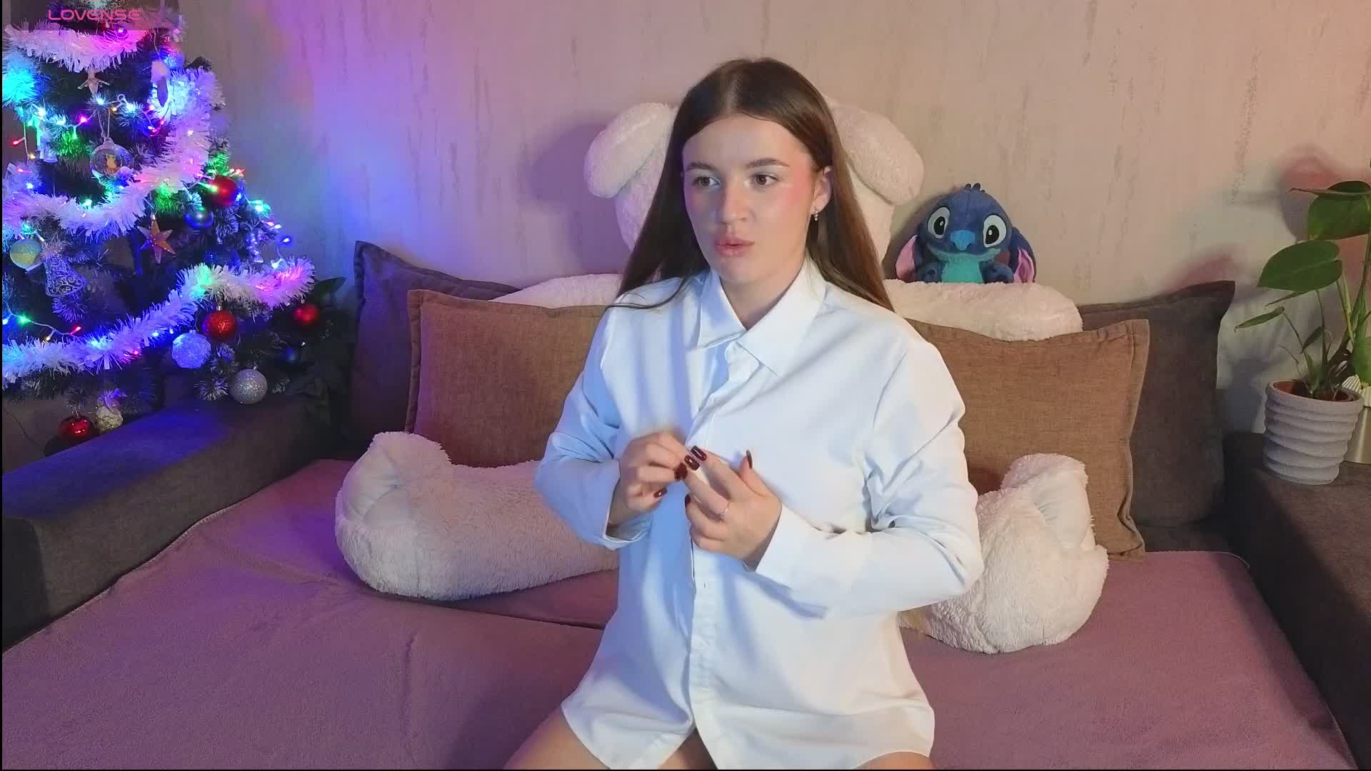 Rosalinelov Cam Model Chat December 31, 2025