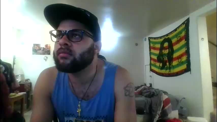 lightskinned666 Cam Model Chat December 31, 2025