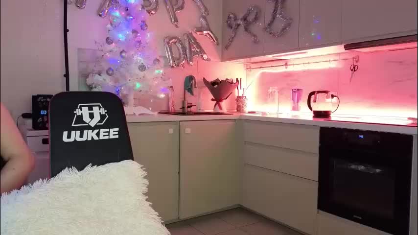 sofyandmike Cam Model Chat December 31, 2025