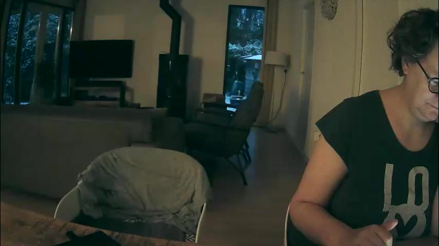 woodwurm Cam Model Chat January 2, 2026