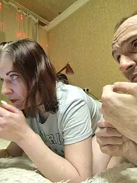 Love_is_life_2025 Cam Model Chat January 2, 2026