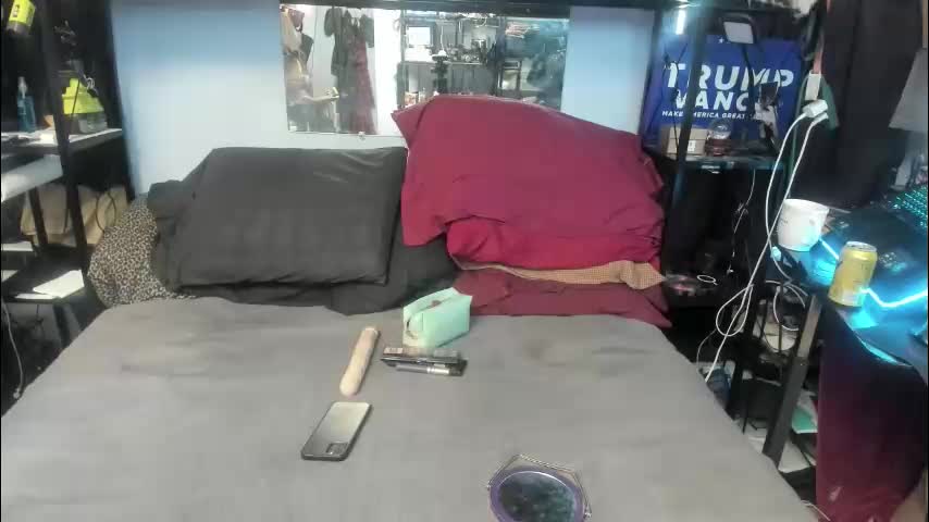 pink_black Cam Model Chat January 3, 2026