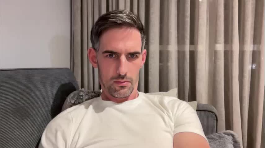 gizzlemcclizzle Cam Model Chat January 3, 2026