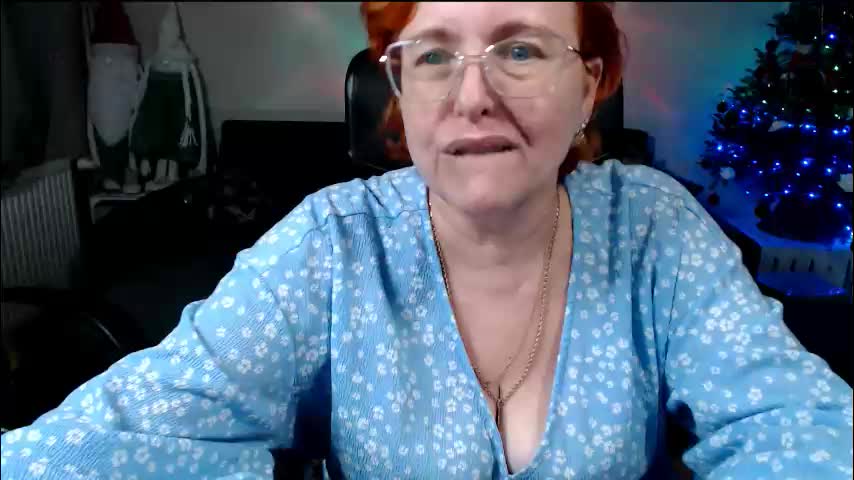 joannaandneighbour Cam Model Chat January 4, 2026