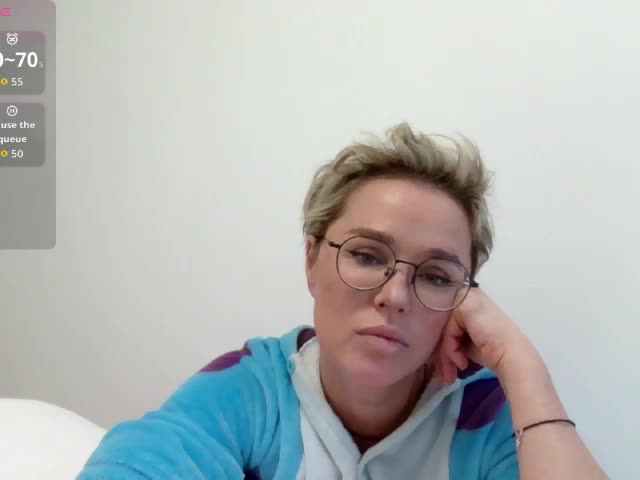 PleasureWeCouple Cam Model Chat January 4, 2026