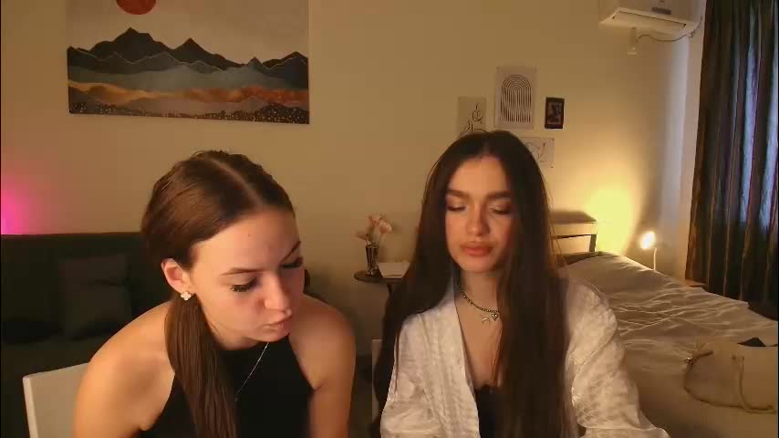 caressyourself Cam Model Chat January 4, 2026