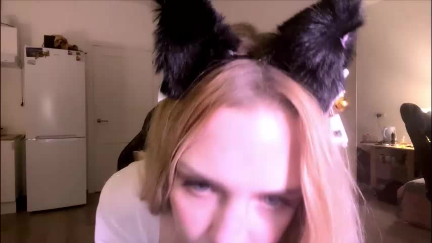 sailormoon666_ Cam Model Chat January 4, 2026