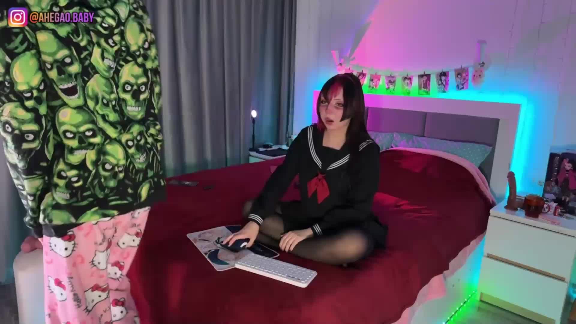 h3ntai-baby Cam Model Chat January 4, 2026