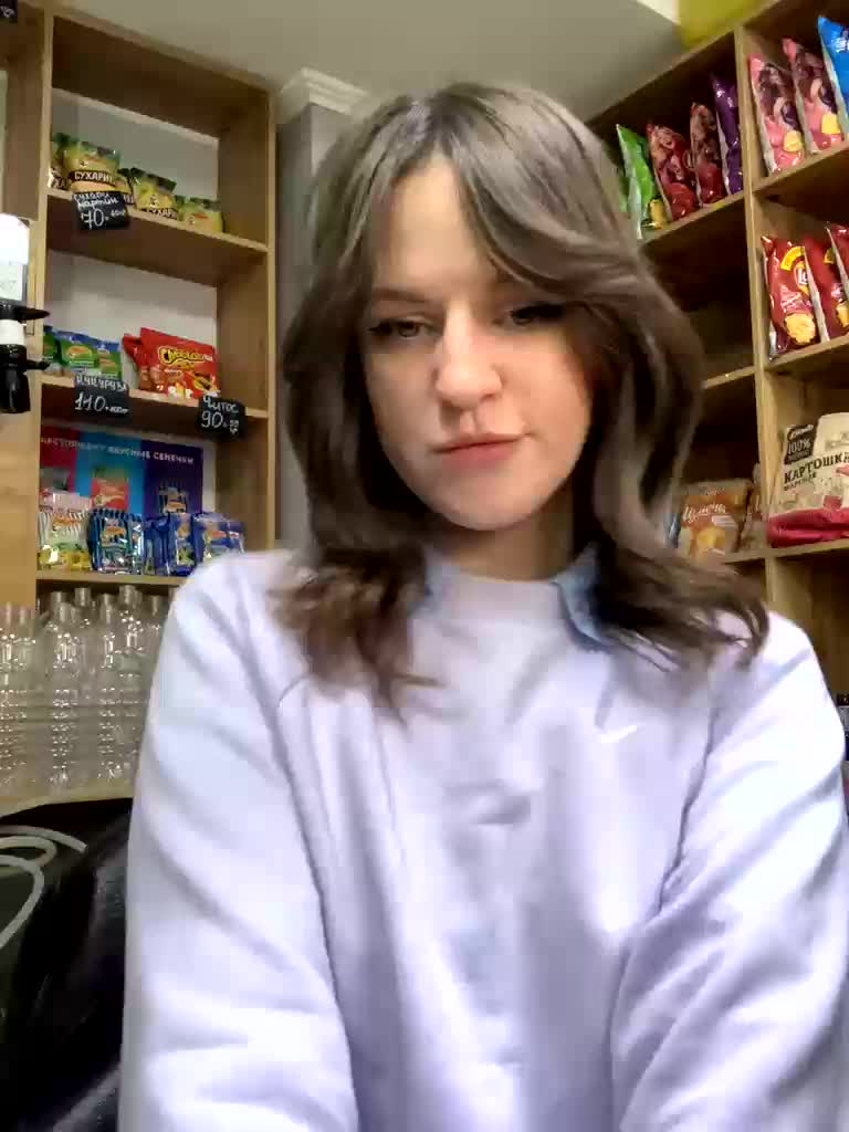 Yummypopka Cam Model Chat January 4, 2026