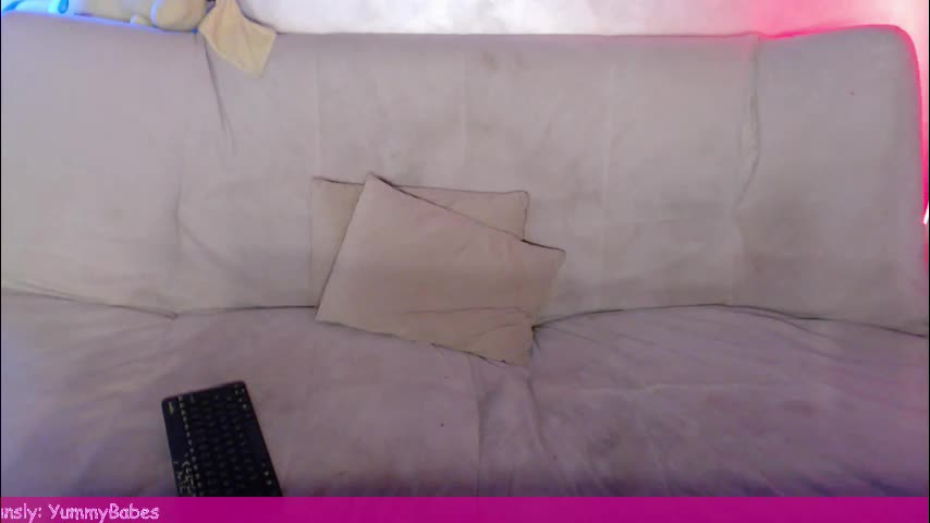 _yummybabes_ Cam Model Chat January 5, 2026