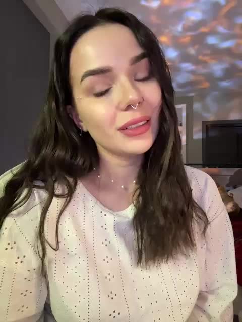 MiniNika Cam Model Chat January 5, 2026