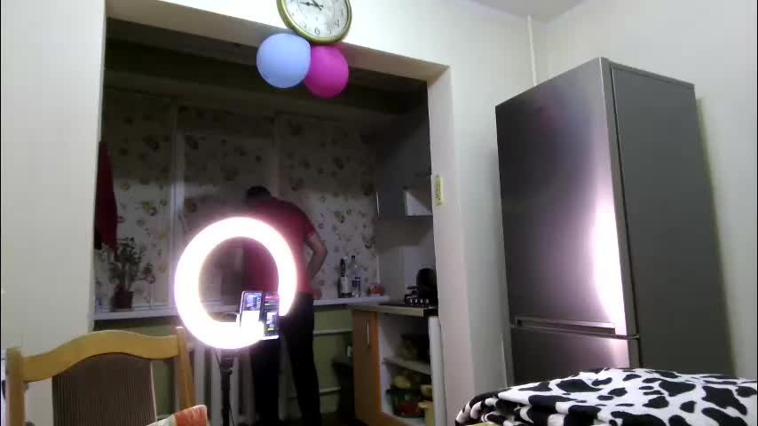 best_ass2000 Cam Model Chat January 5, 2026