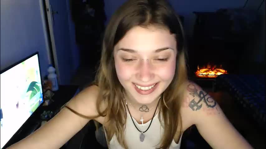 aliens4twenty Cam Model Chat January 5, 2026