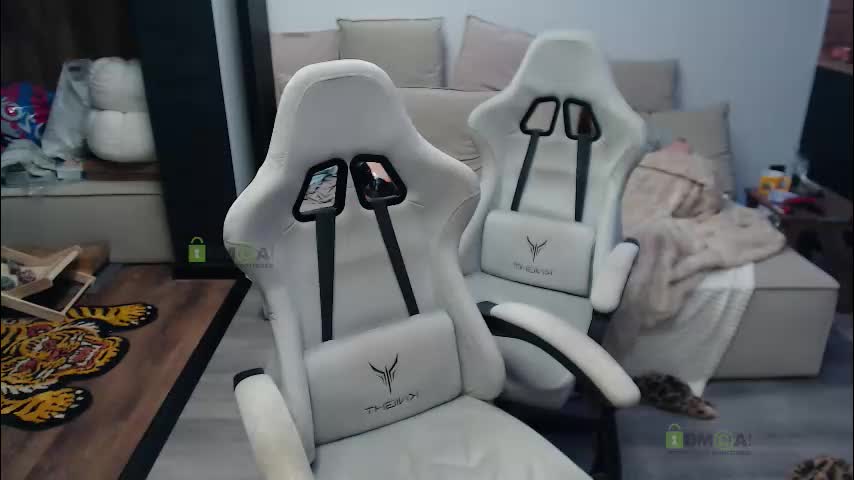 sunny1girl Cam Model Chat January 5, 2026