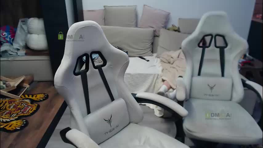 sunny1girl Cam Model Chat January 5, 2026