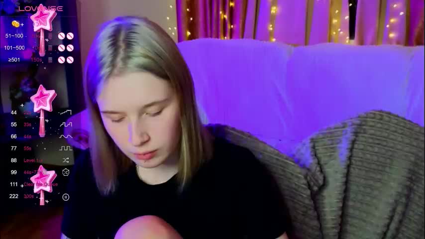 berry_assortment Cam Model Chat January 5, 2026