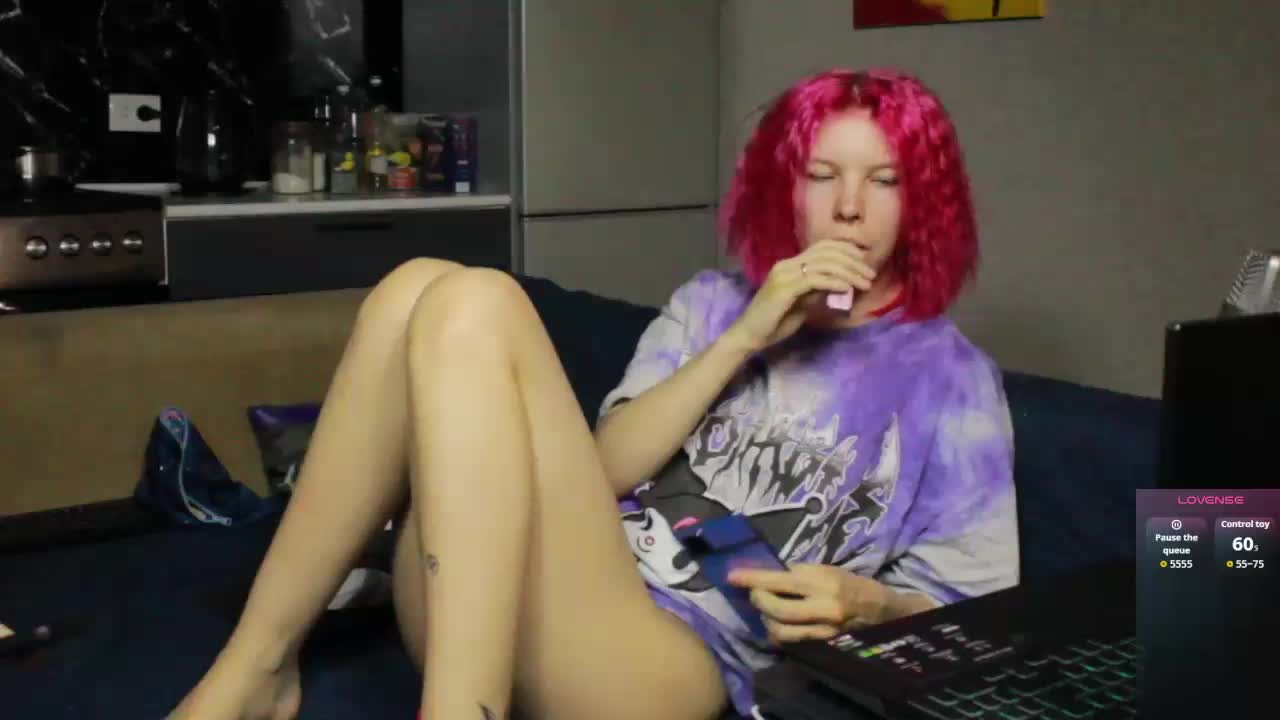 Kamala_Adele Cam Model Chat January 5, 2026