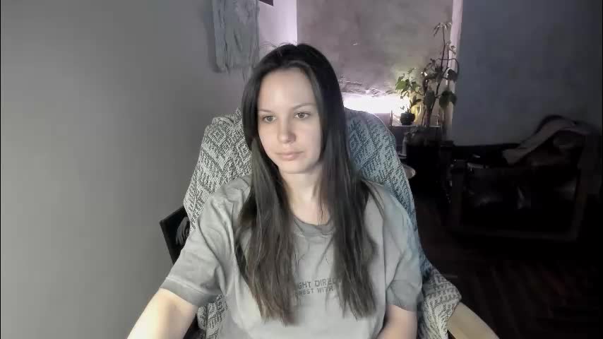 yourher0in Cam Model Chat January 5, 2026