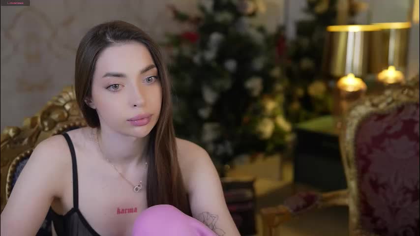 bright_diamonds_054 Cam Model Chat January 5, 2026