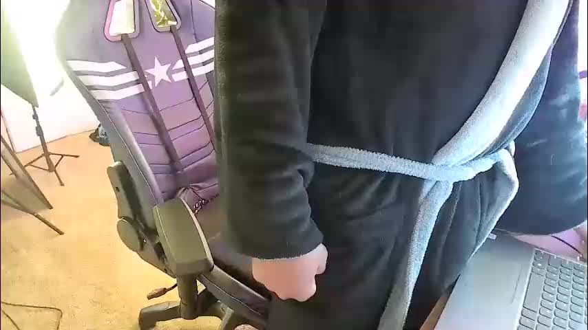 smoothj2015 Cam Model Chat January 5, 2026